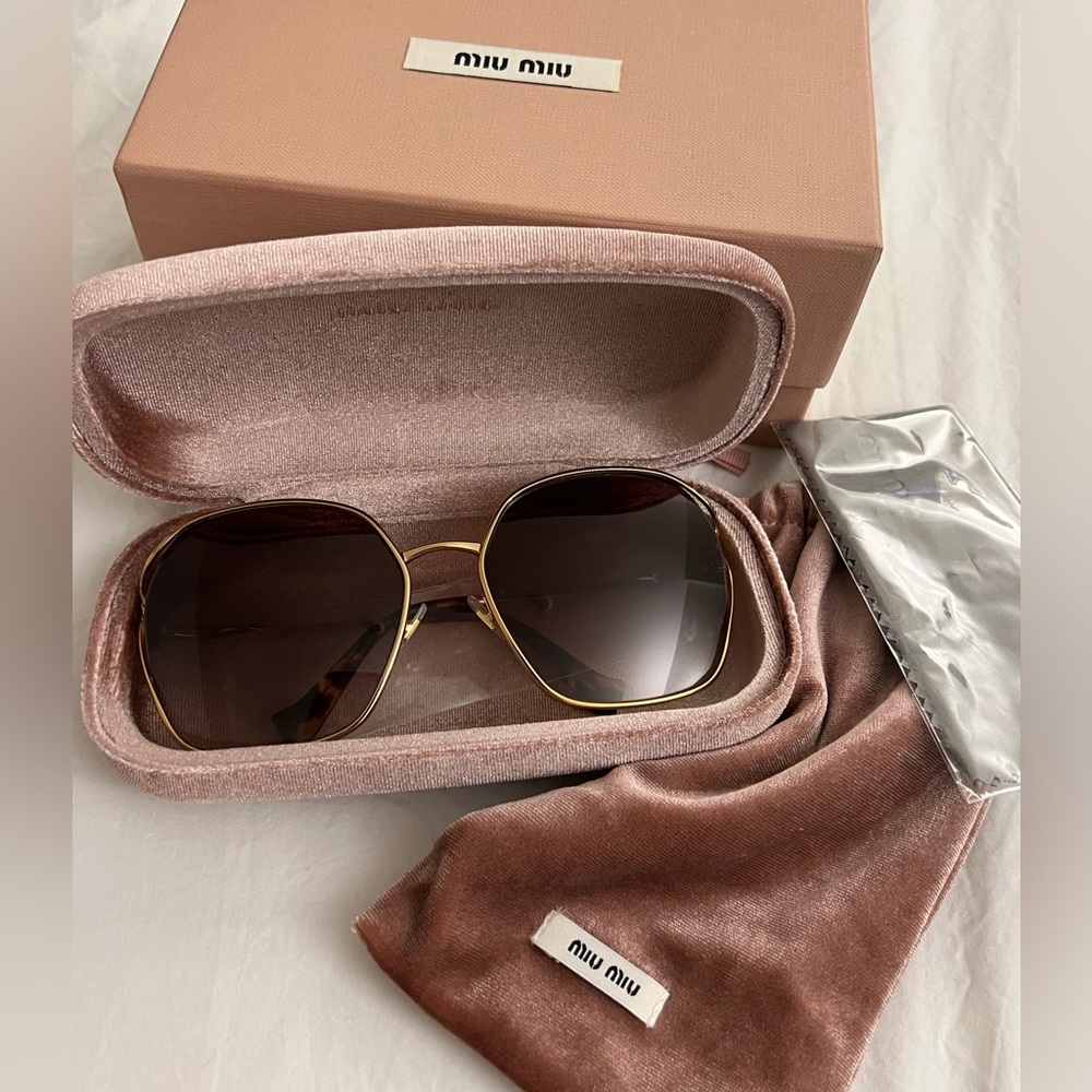 Miu Miu Logo Sunglasses